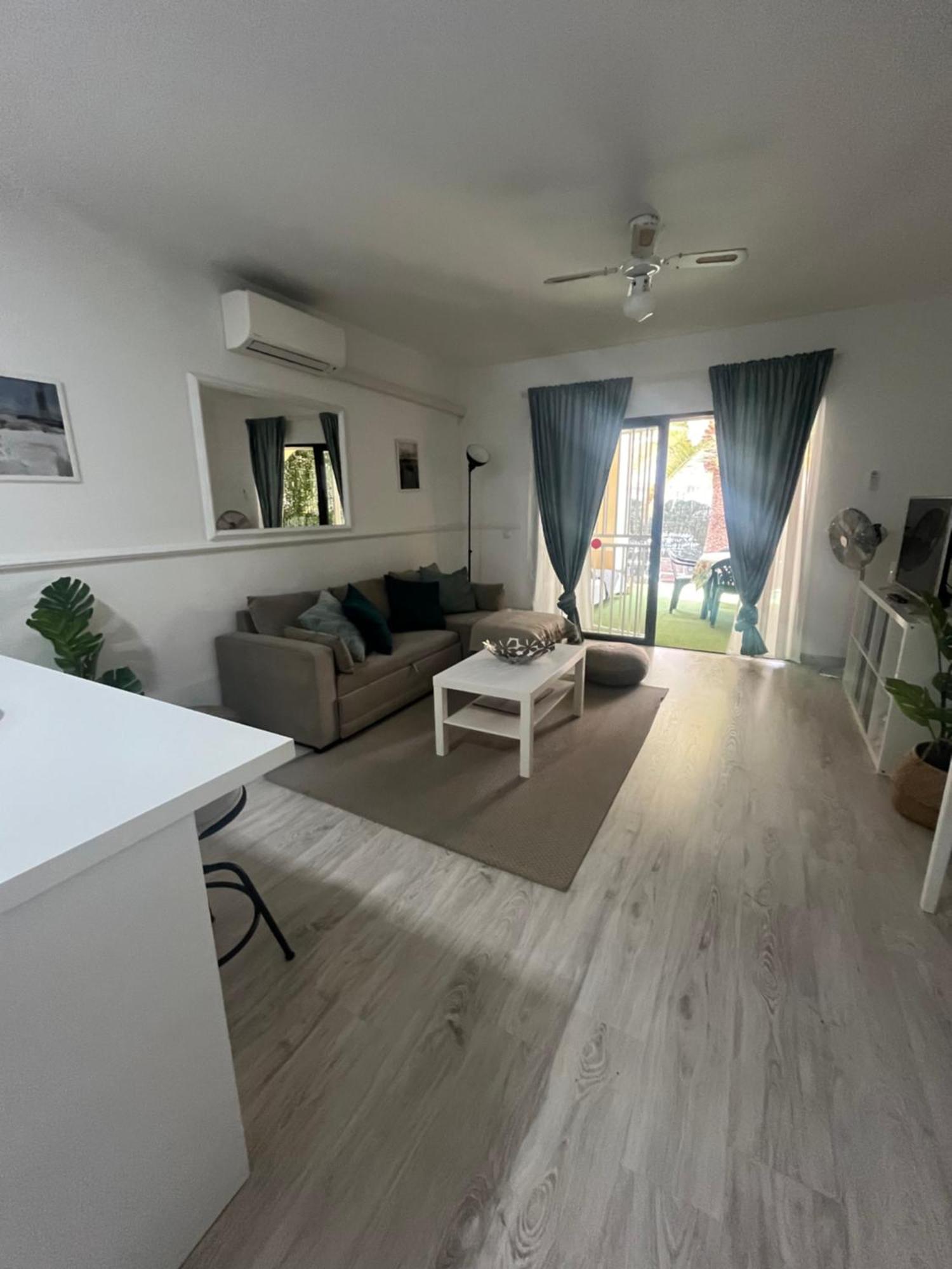 Super Y Amplio Apto Con Airco, Planta Baja En Mareverde Costa Adeje  Extérieur photo